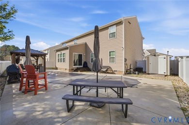 Nearly 3,500 square feet with a backyard built for entertaining - photo 41