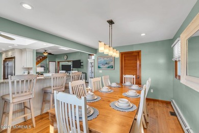 Custom Built Silver Bay Retreat minutes from GSP .Turnkey - photo 15