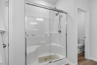 Four-bedroom, two-bathroom, single-story ranch home with pond - photo 20