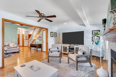 Custom Built Silver Bay Retreat minutes from GSP .Turnkey - photo 20