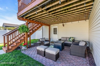 Custom Built Silver Bay Retreat minutes from GSP .Turnkey - photo 38