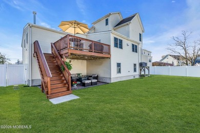 Custom Built Silver Bay Retreat minutes from GSP .Turnkey - photo 39