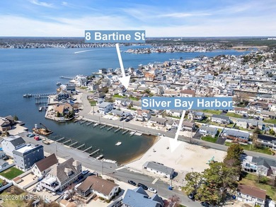 Custom Built Silver Bay Retreat minutes from GSP .Turnkey - photo 47