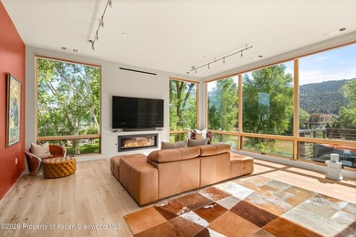 Discover this well-located and immaculately kept three-bedroom - photo 5