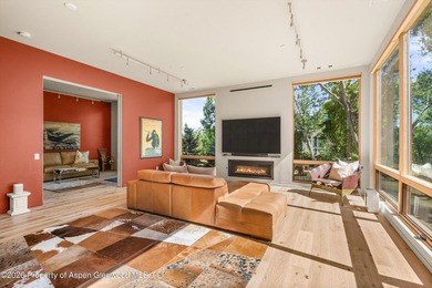 Discover this well-located and immaculately kept three-bedroom - photo 6