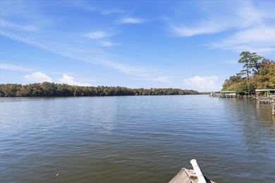 Some photos have been virtually staged to help you visualize the - photo 4