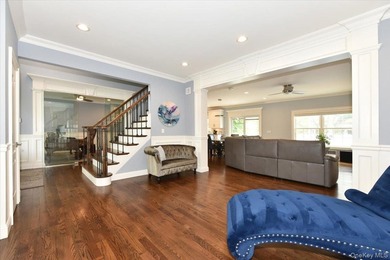 This Lee Kirsch custom-built colonial offers the perfect blend - photo 6