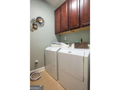 Welcome home to this charming and cozy 2-bedroom, 2-bath home - photo 19
