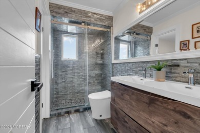Vacation at home every day in this beautifully renovated 4 bed 2 - photo 26