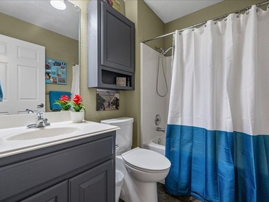 Affordable 55+ Golf-Cart Lifestyle Near Harbor Lakes Country - photo 28