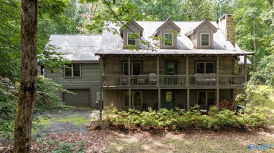 Lake Home For Sale in Guntersville, Alabama