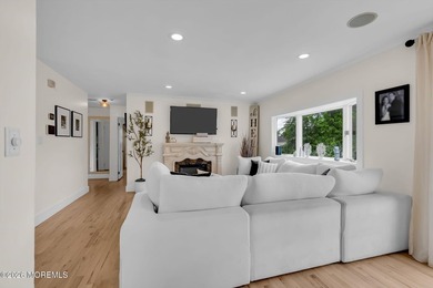 Vacation at home every day in this beautifully renovated 4 bed 2 - photo 39