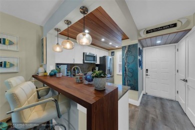 Lake Condo For Sale in Pompano Beach, Florida