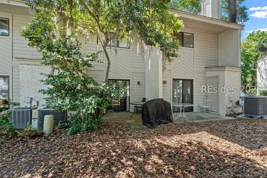 2-BEDROOM, 2.5-BATH CONDO in Woodlake with a LAGOON AND FOUNTAIN - photo 21