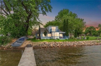 Lake Home Sale Pending in Forest Lake, Minnesota
