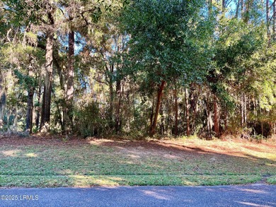 Beaufort River Lot For Sale in Lady's Island South Carolina