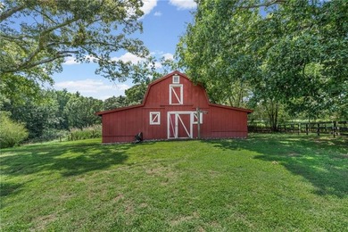 Charming 4 5 Acre Mini Farm in North Hall School District - photo 47