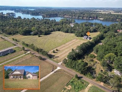 Lake Home For Sale in Jacksonville, Texas