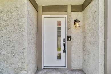 Welcome to your beautifully remodeled three bedroom two and a - photo 3