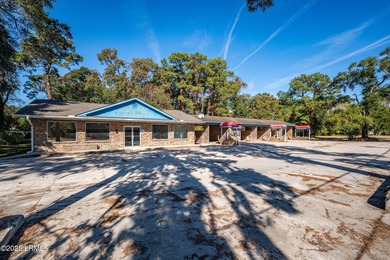 Three exceptional commercial properties full of potential. One - photo 9