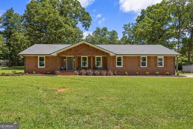 (private lake, pond, coastal) Home For Sale in Luthersville Georgia