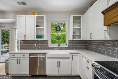 Lake Lanier convenience without the high price tag! Nestled on a - photo 11
