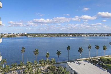 NEW, Turn-key, move-in ready residence with stunning waterfront - photo 11