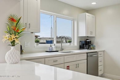 NEW PRICE - Priced Below Recent Appraised Value! This fully - photo 15