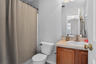 Exceptional 2 Master Bedroom Townhome in the amenity rich - photo 19