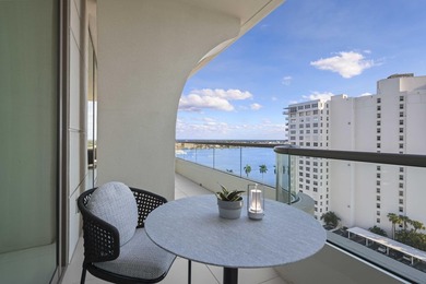 NEW, Turn-key, move-in ready residence with stunning waterfront - photo 20