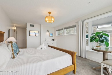 NEW PRICE - Priced Below Recent Appraised Value! This fully - photo 21