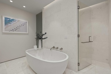 NEW, Turn-key, move-in ready residence with stunning waterfront - photo 21