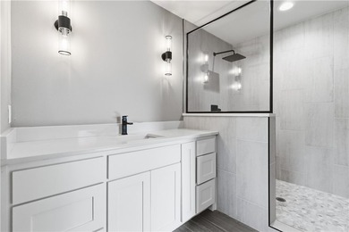Completely transformed from top to bottom, this beautifully - photo 22