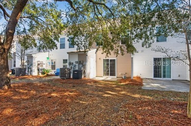 Exceptional 2 Master Bedroom Townhome in the amenity rich - photo 23