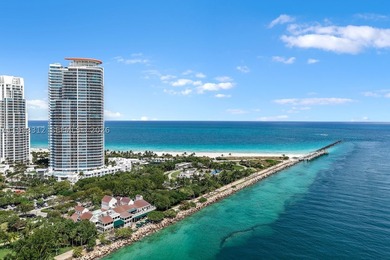 Welcome to an unparalleled living experience at 100 South Pointe - photo 4