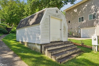 This fully furnished 4-bedroom, 2.5 bath home sits directly on - photo 27