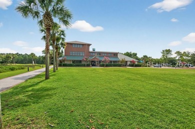 Exceptional 2 Master Bedroom Townhome in the amenity rich - photo 29