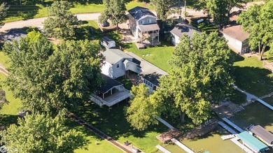 This fully furnished 4-bedroom, 2.5 bath home sits directly on - photo 32