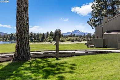 Set among the pines in one of Black Butte Ranch's most coveted - photo 32