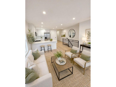 Brand New!!! Fully detached legal 2-Family house built with - photo 7