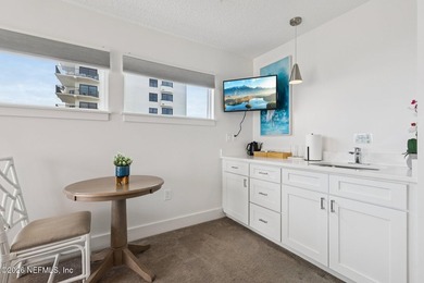 NEW PRICE - Priced Below Recent Appraised Value! This fully - photo 41