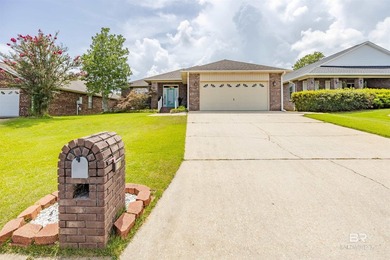 Beautiful 3-bedroom, 2-bath brick home offering comfort - photo 20