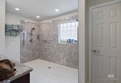 Beautiful 3-bedroom, 2-bath brick home offering comfort - photo 39