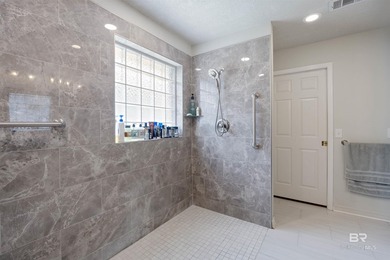 Beautiful 3-bedroom, 2-bath brick home offering comfort - photo 42