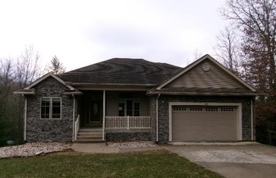 Chatham Lake Home For Sale in Daniels West Virginia