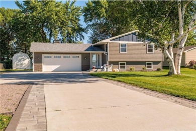 Lake Home Sale Pending in Dassel, Minnesota