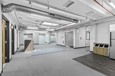 - 15,120 SF: 2 Levels with 21 parking spaces in rear lot - photo 6
