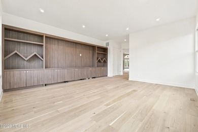 A once-in-a-generation opportunity to own a custom - photo 17