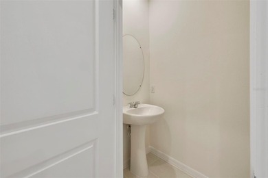 Welcome to this beautifully designed 3-bedroom, 2.5-bathroom - photo 7