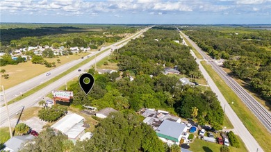 Maximize your visibility with this prime commercial opportunity - photo 3